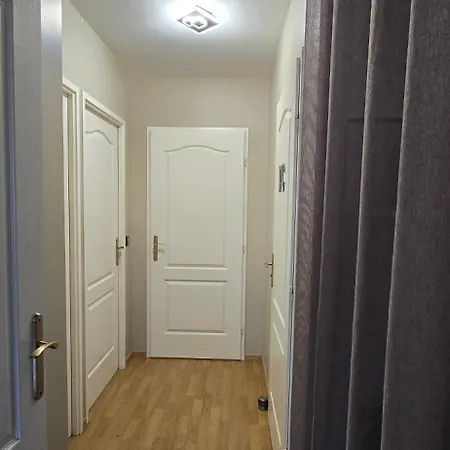 Apartment Disneyland Smart Serris